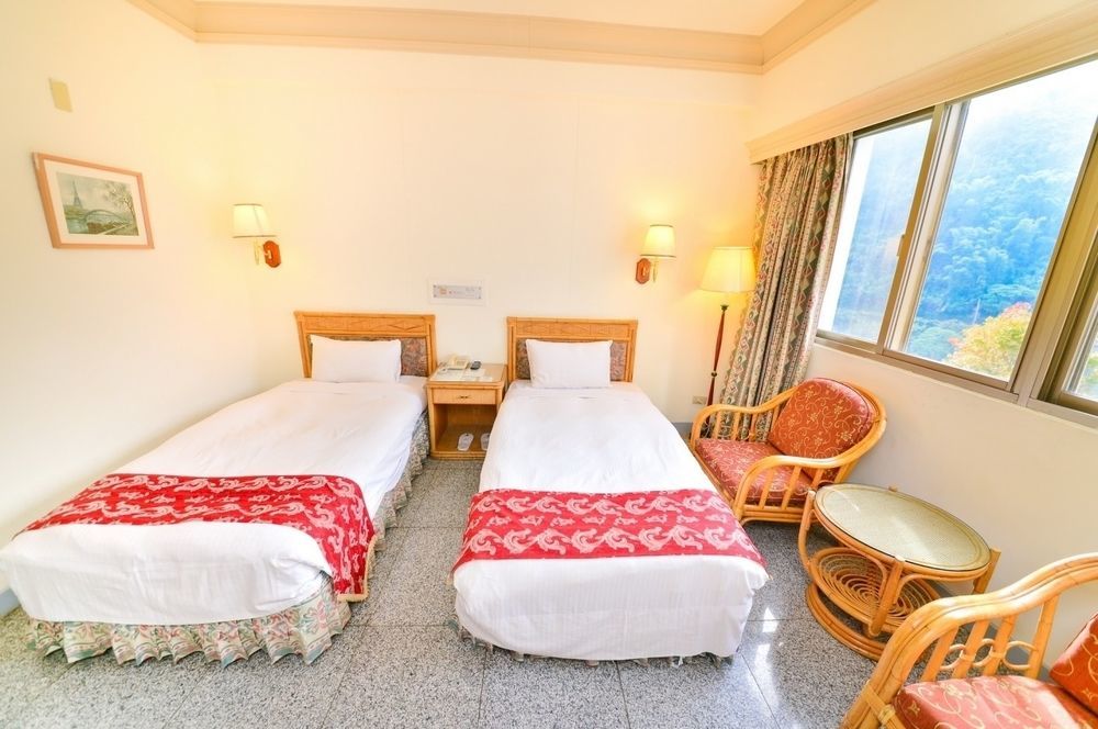 Dongpo Ti Lun Hotel Xinyi Zewnętrze zdjęcie